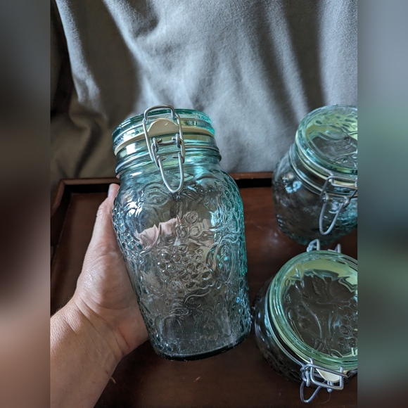 VTG. Libby Glass Embossed Flip Top Canisters with Ring Canada Set of 3 - Picture 5 of 10